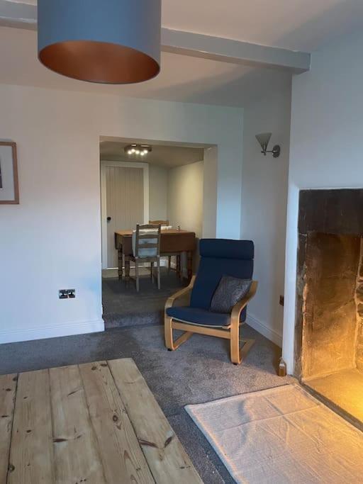 Brook Cottage 홀름퍼스 외부 사진