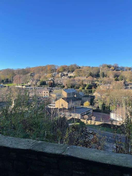 Brook Cottage 홀름퍼스 외부 사진